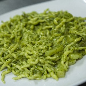 Il pesto genovese: la ricetta della tradizione